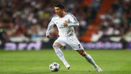 爱游戏网页版-利物浦控球时间占优始终掌握主动，利物浦看球