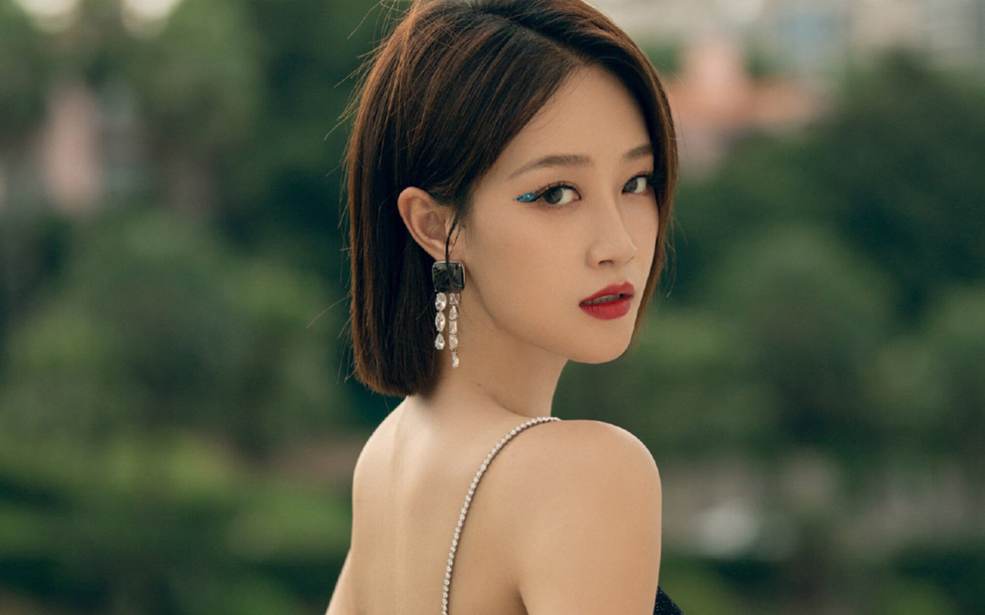 青少年足球普及推广，校园足球掀起新热潮，青少年足球普及知识