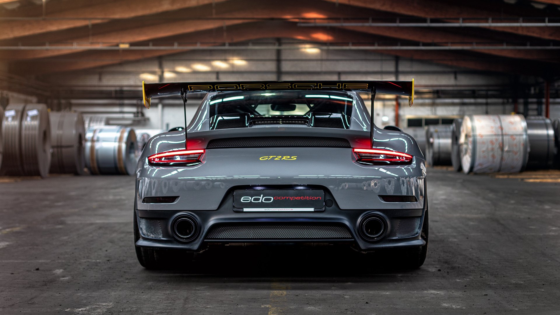 皇马对阵拜仁慕尼黑，比赛激烈胜负难定！，皇马对拜仁4比0