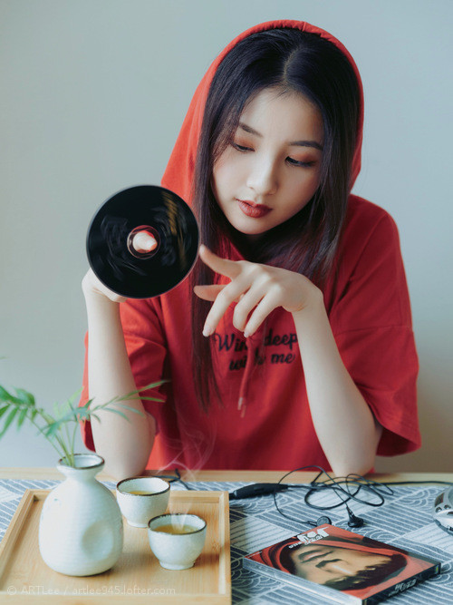 爱游戏体育（AYX）官方APP下载-欧洲杯决战场：战术变化引领新潮流！，欧洲杯决赛赛前分析